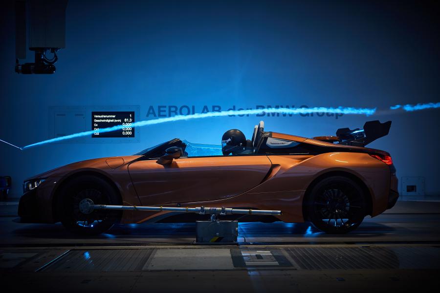 Детали создания BMW i8 Roadster Formula E Safety Car (I15) 2019 года  (фото 33 из 58)
